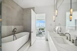 2727 Kirby Dr, Houston, TX 77098 - Photo 26