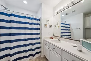 13723 Pirates Beach Blvd, Galveston, TX 77554 - Photo 12