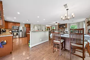 28111 Camille Dr, Tomball, TX 77375 - Photo 10