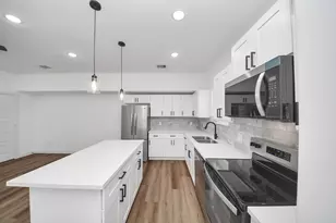 8021 Birmingham St, Houston, TX 77028 - Photo 8
