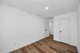 8021 Birmingham St, Houston, TX 77028 - Photo 20