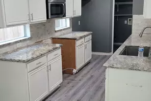 22214 Queenbury Hills Dr, Houston, TX 77073 - Photo 32