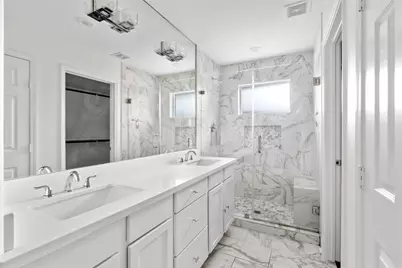 5515 Warm Springs Road, Houston, TX 77035 - Photo 8