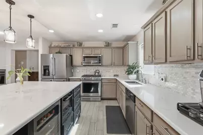 3703 Lindenfield Drive, Katy, TX 77449 - Photo 14