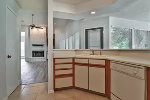 10910 Scenic Dr, Montgomery, TX 77356 - Photo 18