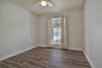 10910 Scenic Drive, Montgomery, TX 77356 - Photo 36