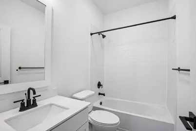 7926 Jade Crest Drive, Angleton, TX 77515 - Photo 34