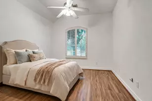 1211 Sterling Ct, Katy, TX 77494 - Photo 4