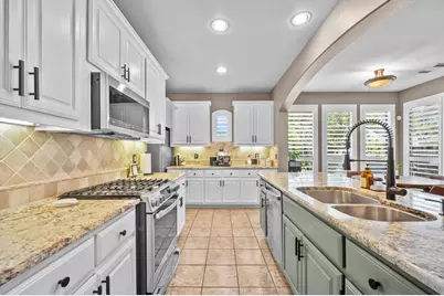 17006 Buffalo Peak Court, Humble, TX 77346 - Photo 10