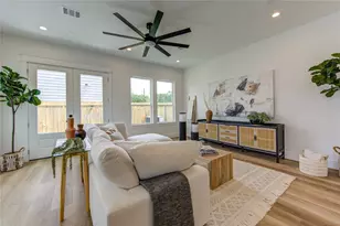 2815 Tuam St, Houston, TX 77004 - Photo 16