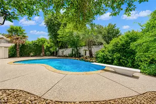 19722 Creekshore Dr, Katy, TX 77449 - Photo 2