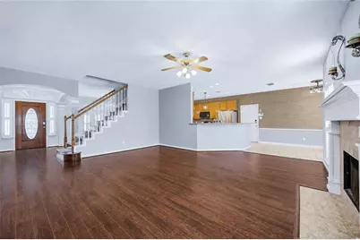 19722 Creekshore Drive, Katy, TX 77449 - Photo 6