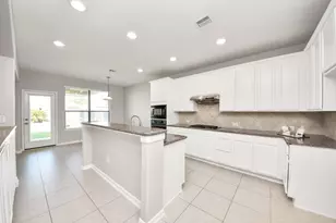 2226 Black Oak Dr Dr, Sugar Land, TX 77479 - Photo 10