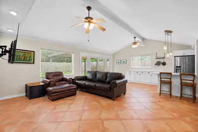16119 La Avenida Drive, Houston, TX 77062 - Photo 10