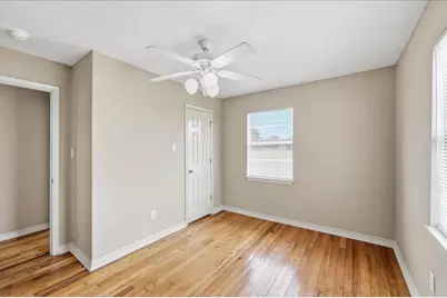 17261 County Line Road, Winnie, TX 77665 - Photo 16