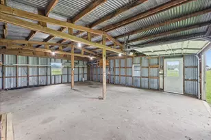 17261 County Line Rd, Winnie, TX 77665 - Photo 28