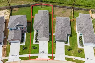22854 Fulton Lndg Dr, Hockley, TX 77447 - Photo 2