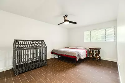 7098 N Holiday Drive, Galveston, TX 77550 - Photo 16