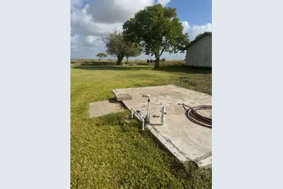 93 Second Street, Palacios, TX 77465 - Photo 8