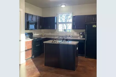 790 E Boundary, Giddings, TX 78942 - Photo 2