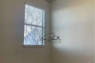 790 E Boundary, Giddings, TX 78942 - Photo 8