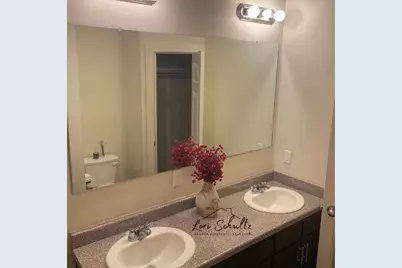 790 E Boundary, Giddings, TX 78942 - Photo 10