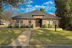 3398 Desert Inn Dr, Montgomery, TX 77356 - Photo 1