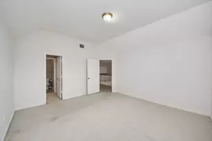 4418 Bermuda Dr, Sugar Land, TX 77479 - Photo 30