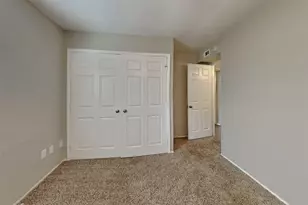 6714 Loch Langham Dr, Houston, TX 77084 - Photo 16
