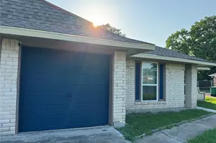 12707 Nyack Dr, Houston, TX 77089 - Photo 2