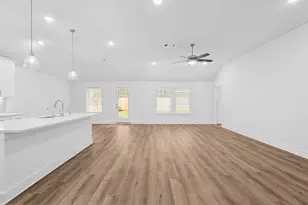 20706 Draper Rd, Tomball, TX 77377 - Photo 14