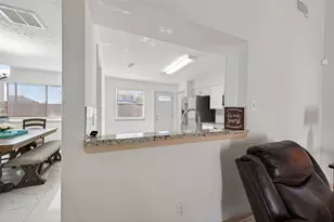 10726 Village Trail Dr, Houston, TX 77065 - Photo 18