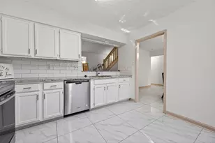 10726 Village Trail Dr, Houston, TX 77065 - Photo 12