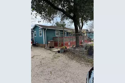 3421 Colorado Avenue, Dickinson, TX 77539 - Photo 32