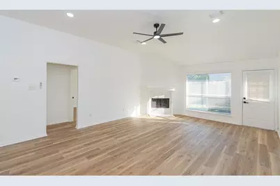 3718 Brighton Lane, Pearland, TX 77584 - Photo 10