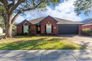 3718 Brighton Ln, Pearland, TX 77584 - Photo 1