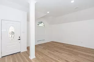 3718 Brighton Ln, Pearland, TX 77584 - Photo 4