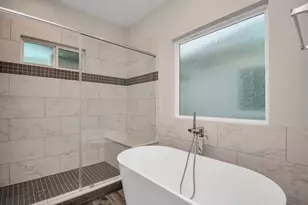 1235 W Tidwell Rd, Houston, TX 77091 - Photo 18