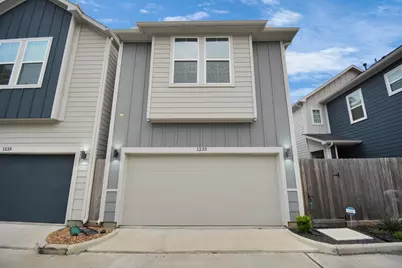1235 W Tidwell Road, Houston, TX 77091 - Photo 1
