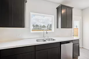 11885 Stratosphere St, Conroe, TX 77303 - Photo 12