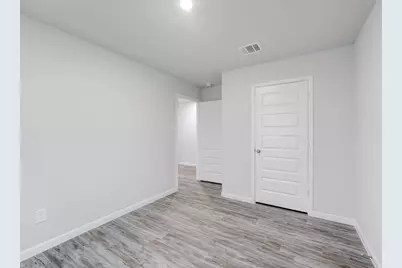 1245 Ss Brewer Drive, Vidor, TX 77662 - Photo 10