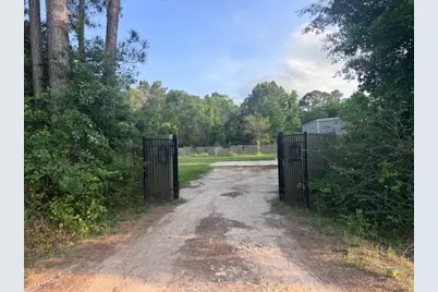 320 County Road 2282, Cleveland, TX 77327 - Photo 2