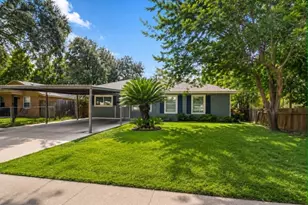 10739 Dulcimer St, Houston, TX 77051 - Photo 2