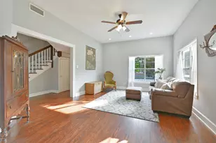 3427 Avenue L, Galveston, TX 77550 - Photo 6