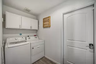 24322 Elmwood Falls Dr, Spring, TX 77373 - Photo 16