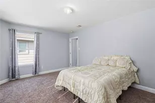 7015 Falling Cherry Pl, Houston, TX 77049 - Photo 18