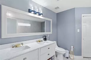 7015 Falling Cherry Pl, Houston, TX 77049 - Photo 12
