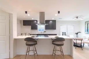 5326 De Lange Ln, Houston, TX 77092 - Photo 2