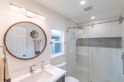 5326 De Lange Lane, Houston, TX 77092 - Photo 4
