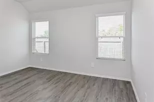 21911 King Hts Ln, Houston, TX 77073 - Photo 8